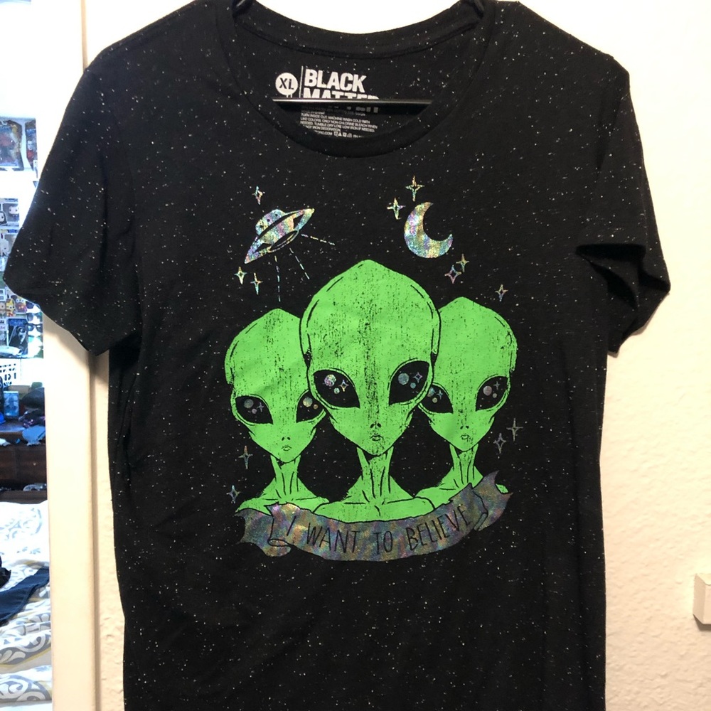 Black Matter XL Juniors Alien T-Shirt